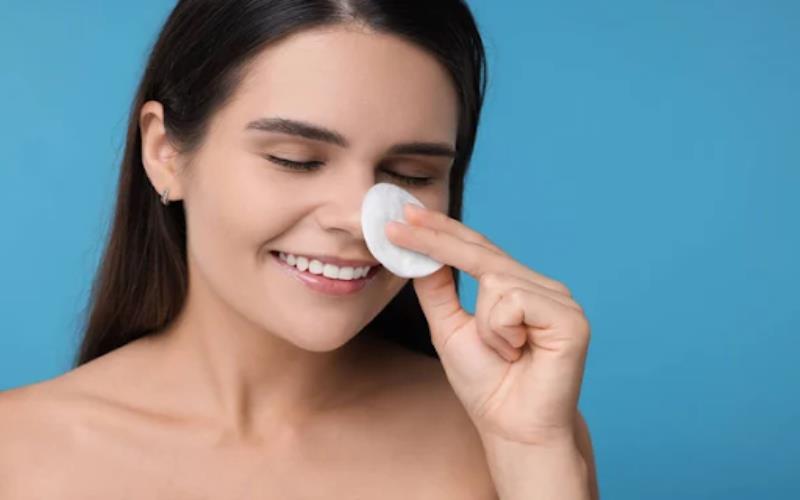 The Benefits of Toner: A Key Step in Your Skincare Routine
